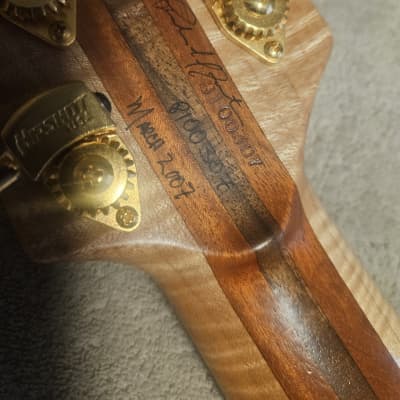 Pavel's 6 String Bass Signature Aryel Pro II 2007 - Walnut, Honduran Mohogany Bottom, Red wood Barrel image 6