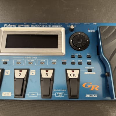 Roland GR-55 Guitar Synthesizer MIDI Synth Amp Modeling Multi-Effect Pedal