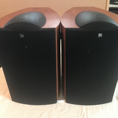 Kef Q1 Bookshelf Speakers (2002) | Reverb