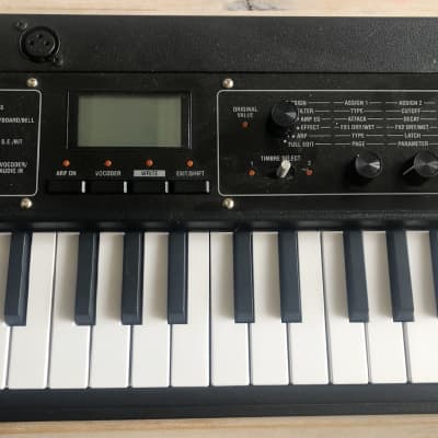 Korg microKORG XL+ 37-Key Synthesizer/Vocoder 2012 - 2019 - Black image 2