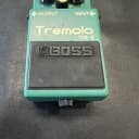 Boss TR-2 Tremolo Guitar pedal. Very Good Condition