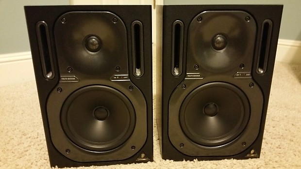 Behringer Truth B2030A 6.75" Powered Studio Monitors (Pair) image 1