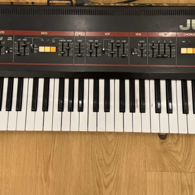 Roland Juno-60 61-Key Polyphonic Synthesizer