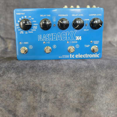 tc electronic FLASHBACK X4 ジャンク品 TC Electronic Flashback X4 Delay - Used