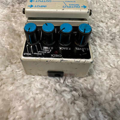 Boss DD-2 Digital Delay (Blue Label) 1983 - 1986 | Reverb