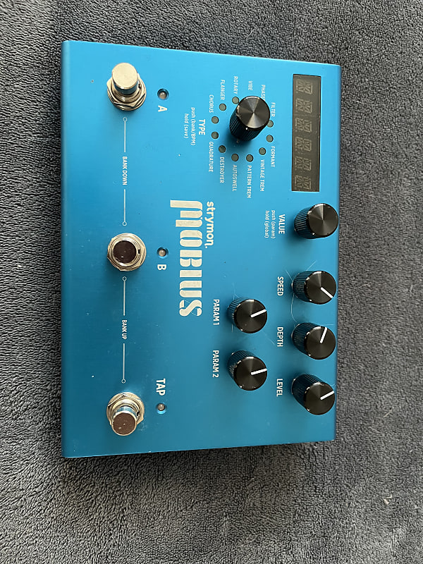 Strymon Mobius