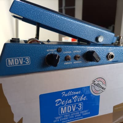 Fulltone MDV-3 Mini Deja Vibe Custom Shop Modulation Pedal