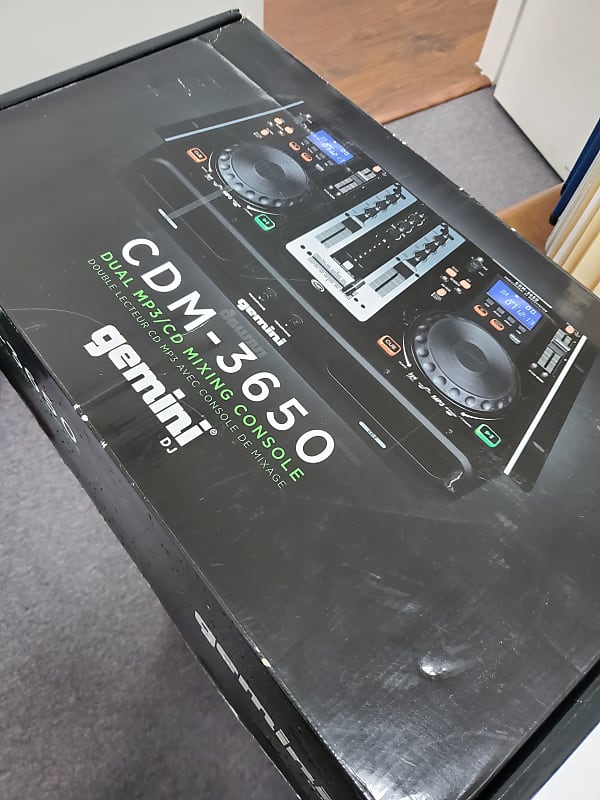 Gemini CDM-3650 Dual CD Mixing Console Black