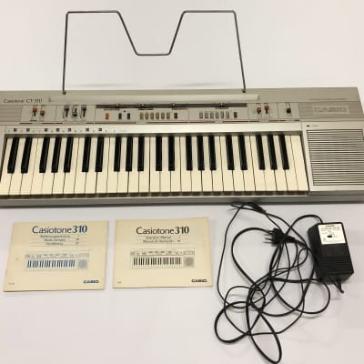 Casio CT-310 Casiotone 49 Key Synthesizer Silver (1980)