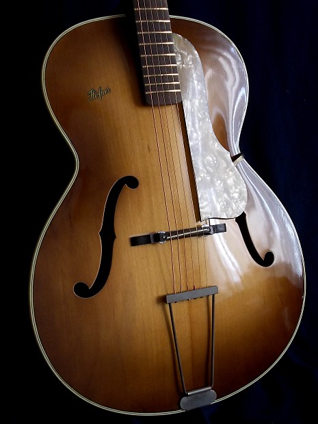 Hofner 450 on sale