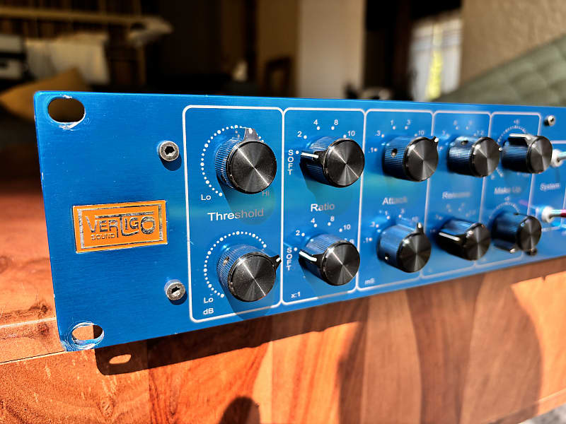 VERTIGO VSC2 Quad Discrete Compressor Reverb