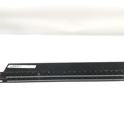 Furman PB-40 Signal Processing Patch Bay - Rack Mount Black | Reverb