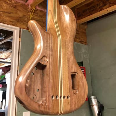 Better Mousetrap Guitars – Handmade Instruments