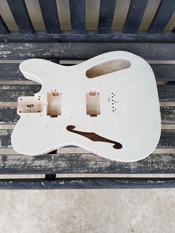無料クーポン配布 アプリ Aged Telecaster Thinline Fender MJT White with Body ギター
