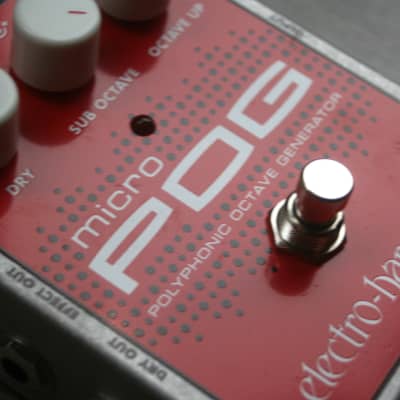 Electro-Harmonix Micro POG Polyphonic Octave Generator Red / Gray image 8