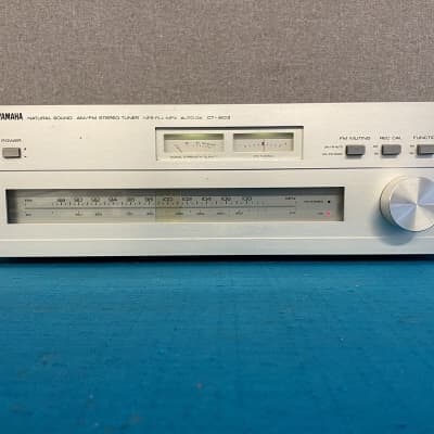 Vintage Yamaha CT-410II AM/FM Stereo NFB PLL Tuner - Tested & Working image 1