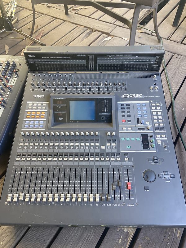 Yamaha O2R Digital Recording Console Reverb