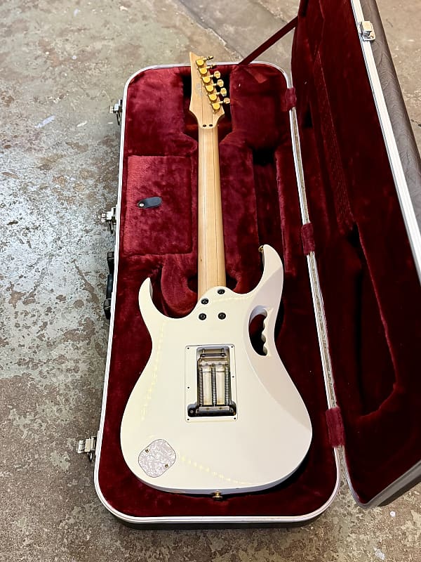 ギター Ibanez jem7v steve vai JEM7VP | PIA/JEM/UV | ELECTRIC GUITARS | PRODUCTS | Ibanez