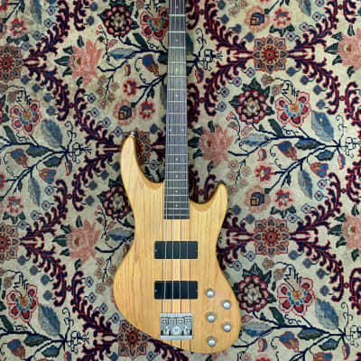 DeArmond Pilot DLX 4-String Bass | Reverb