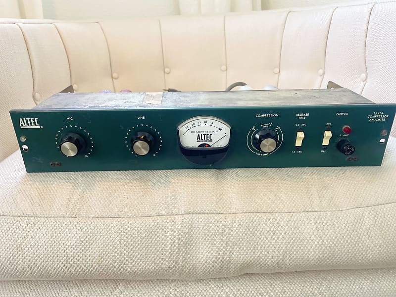 Altec 1591A compressor /amplifier- Green  			