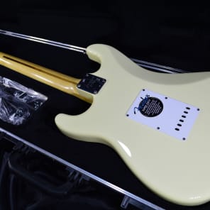 Fender USA Stratocaster / IRON MAIDEN Adrian Smith ST MOD. Vintage White image 6