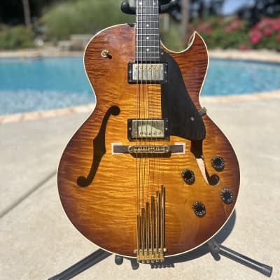 Heritage H-575 Sunburst