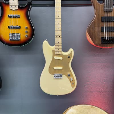 スクワイア デュオソニック Classic Vibe '50s Squier Classic Vibe 50s Duo Sonic Guitar | zZounds