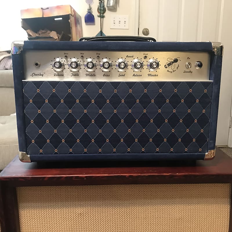 Honey bee store amp