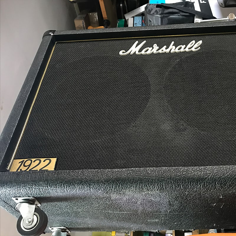 Marshall 1922 150W 2x12 Speaker Cabinet (Made in England