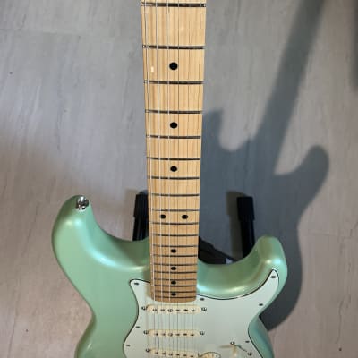 Fender  Player Stratocaster  2018 ***LIMITED EDITION****Metallic Surf Green image 5