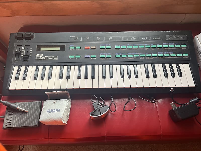 Yamaha DX100 Programmable Algorithm Synthesizer | Reverb