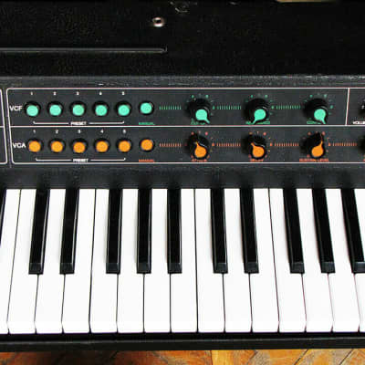 Vermona analog synthesizer image 3