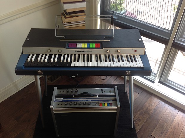Howard combo organ top