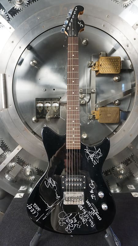 First Act ME431 - Black Electric Guitar Signed by Creep image 1