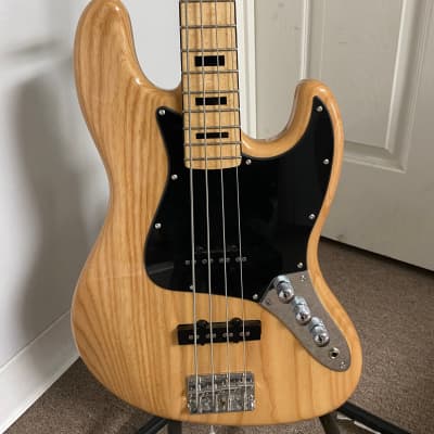Used Austin AJB300N 4 String Electric Bass - Natural image 4