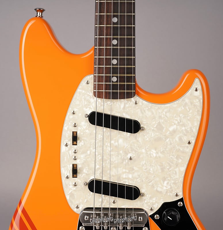 Fender Japan '73 Mustang Competition Reissue - MIJ - Mastery 