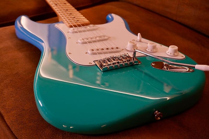 SX Guitars SEM1BG Strat 2023 Blue Glow | Reverb