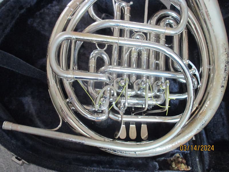 Holton H177 Farkas Professional Model Double French Horn