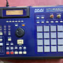 Akai MPC2000XL MCD MIDI Production Center