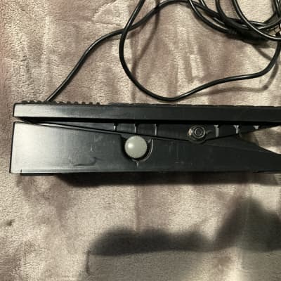 Hammond Suzuki エクスプレッションペダル V-20R エクスプレッションペダル V-20R | 鈴木楽器製作所