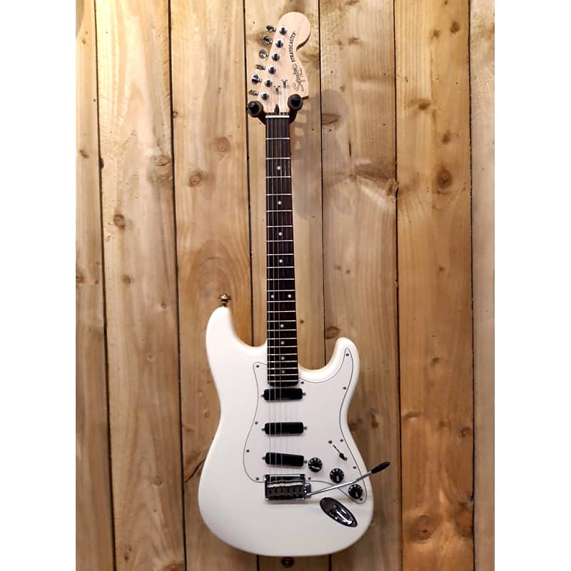 Squier Deluxe 2007 Hot Rails Stratocaster in Olympic White | Reverb