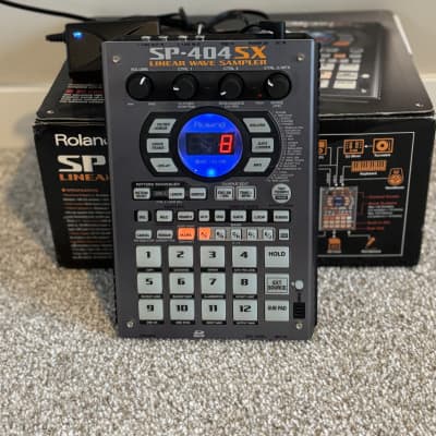 Roland SP-404SX - Gearspace