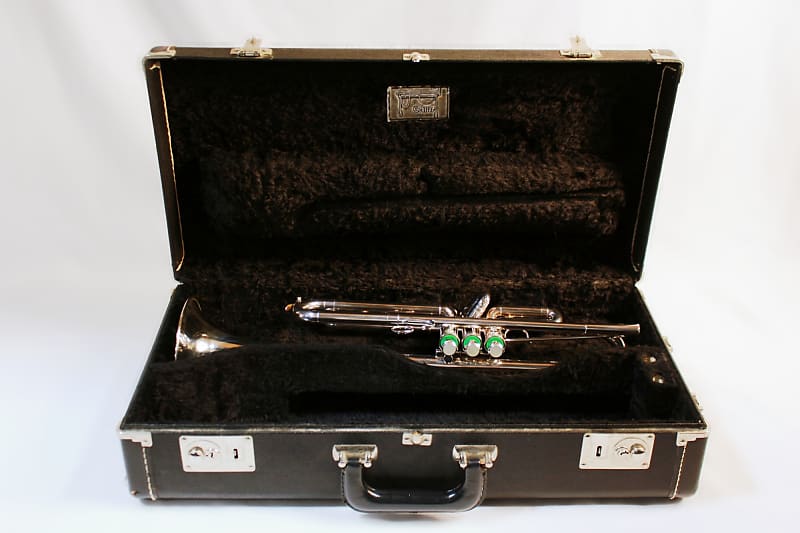 Vintage Early 70's Schilke B3L Large Bore Bb Trumpet w/ Schilke Case  (Removable Bell)