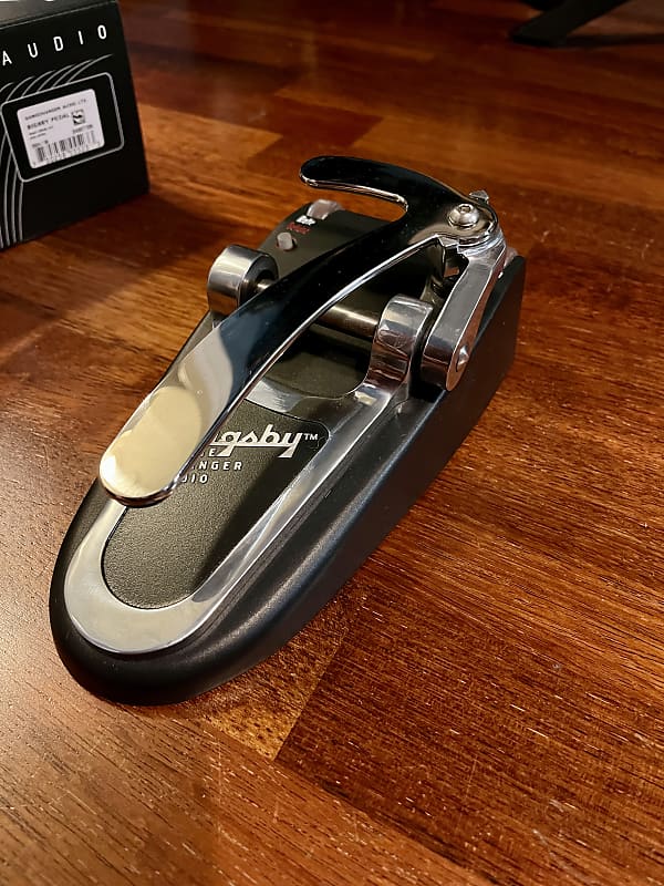Gamechanger Audio Bigsby Pedal