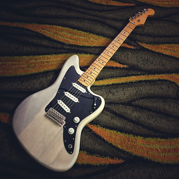Jazzmaster strat clearance