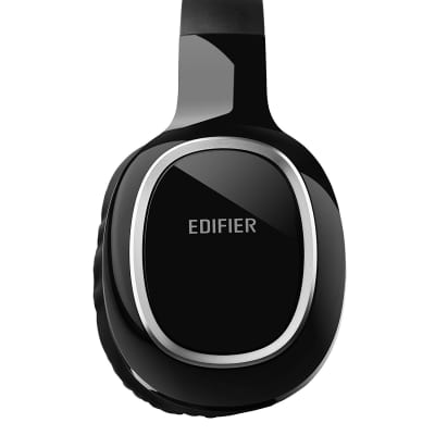 Edifier M815 Over-the-ear Headphones with Mic and Volume Control - Single Plug - Black image 2