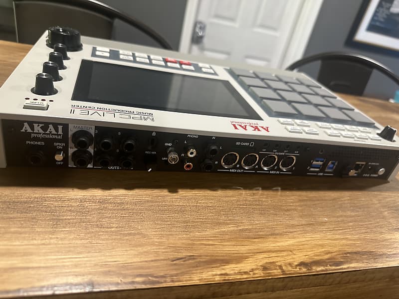 Akai MPC Live II Standalone Sampler / Sequencer Retro Edition | Reverb