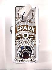 TC Electronic Spark Mini Booster