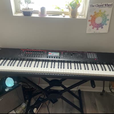 Roland FANTOM-08 88-Key Workstation Keyboard 2022 - Present - Black