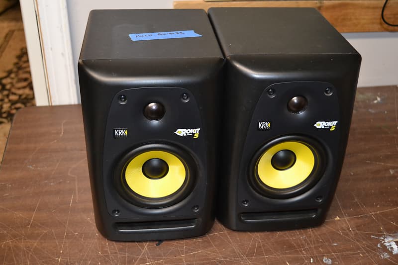 Rocket store 5 speaker